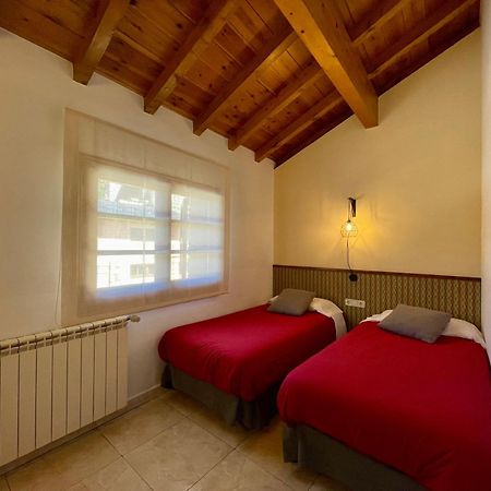 Aparthotel Les Corts Льивия Экстерьер фото